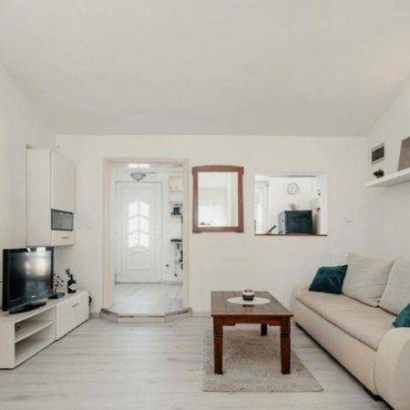 Parentium Apartment Poreč Exteriör bild