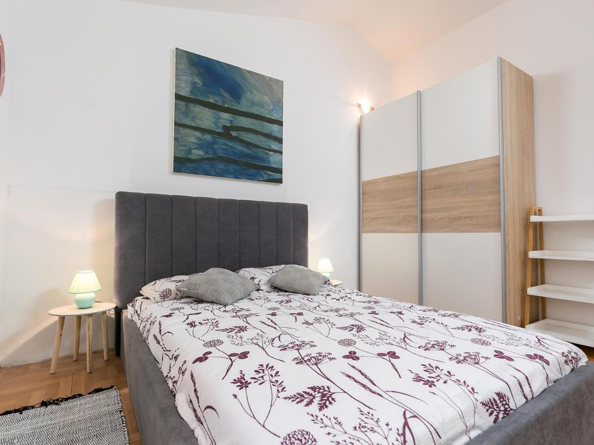 Parentium Apartment Poreč Exteriör bild