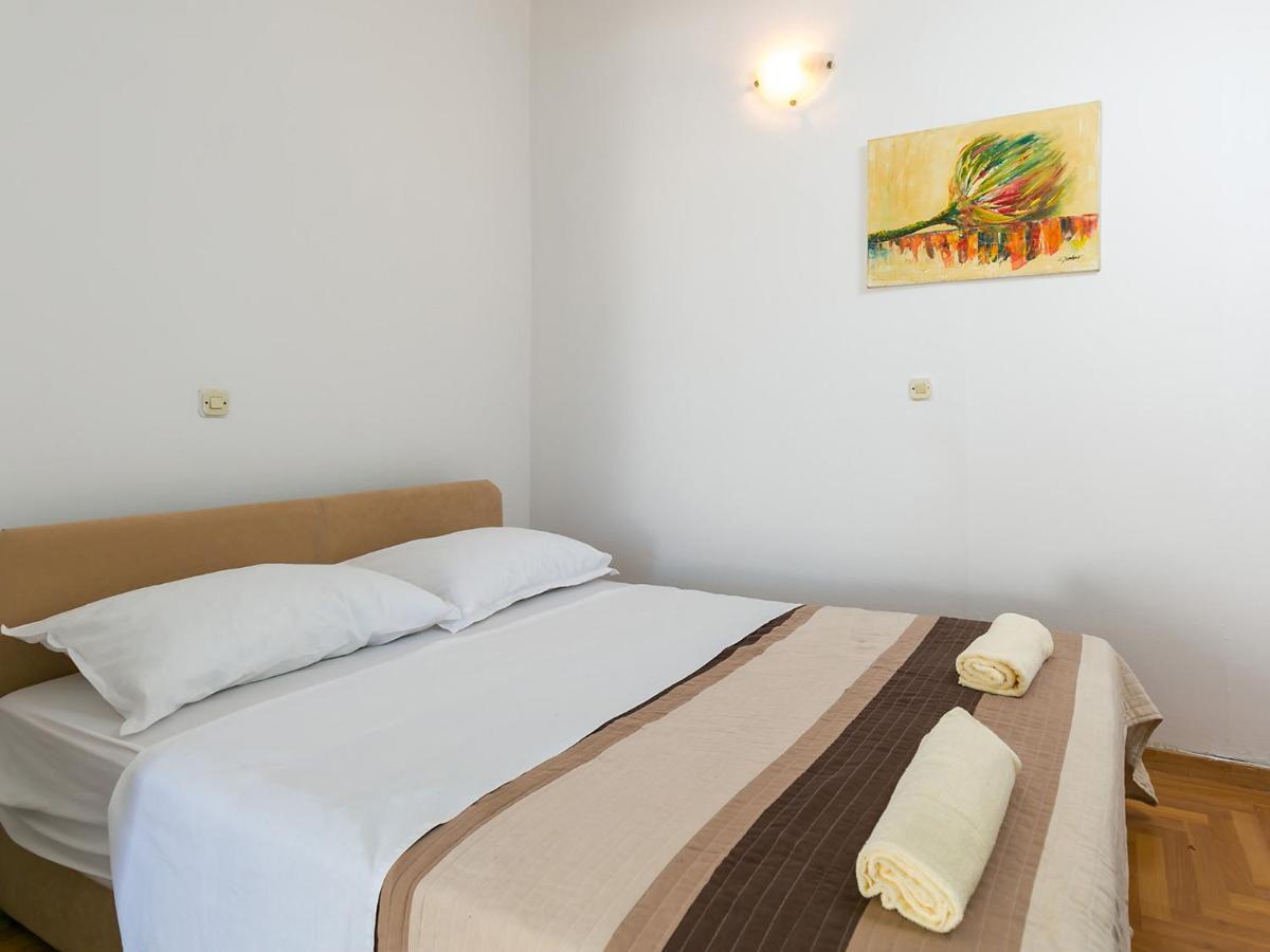 Parentium Apartment Poreč Exteriör bild